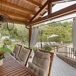 Lepre Villa Casarza Ligure