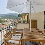 Lepre Villa Casarza Ligure