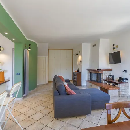Lepre Villa Casarza Ligure