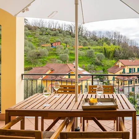 Lepre Villa Casarza Ligure