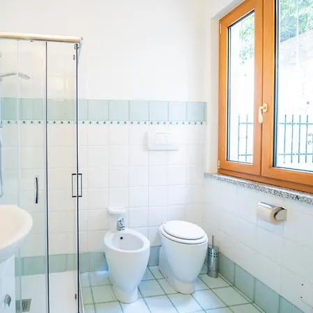 Lepre Villa Casarza Ligure